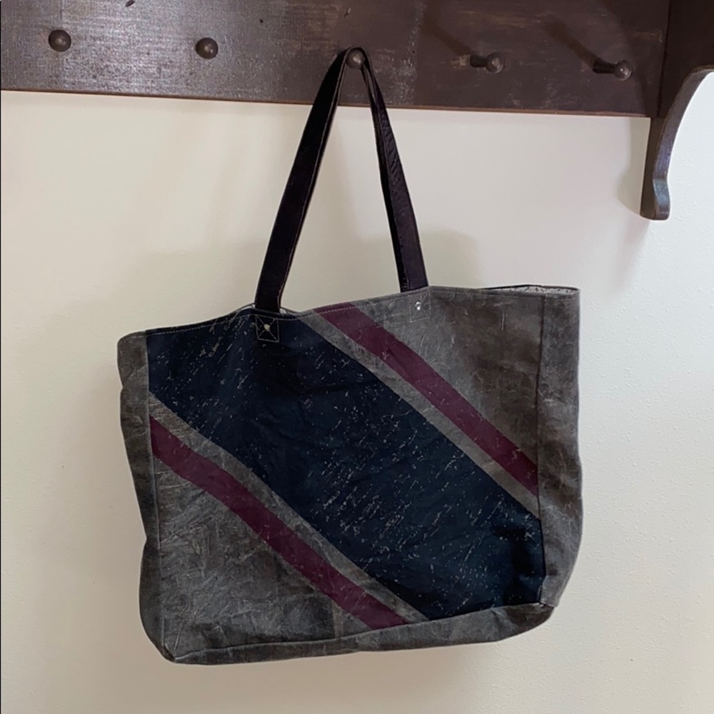Mona B shoulder bag